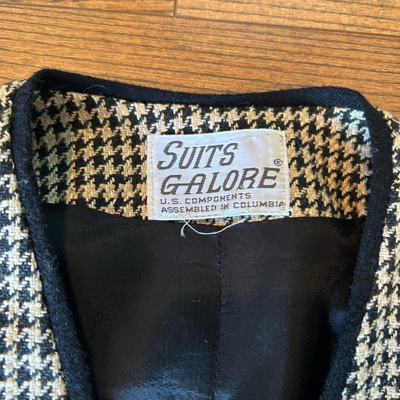 Vintage black and tan houndstooth cropped blazer jacket - Picture 3 of 8